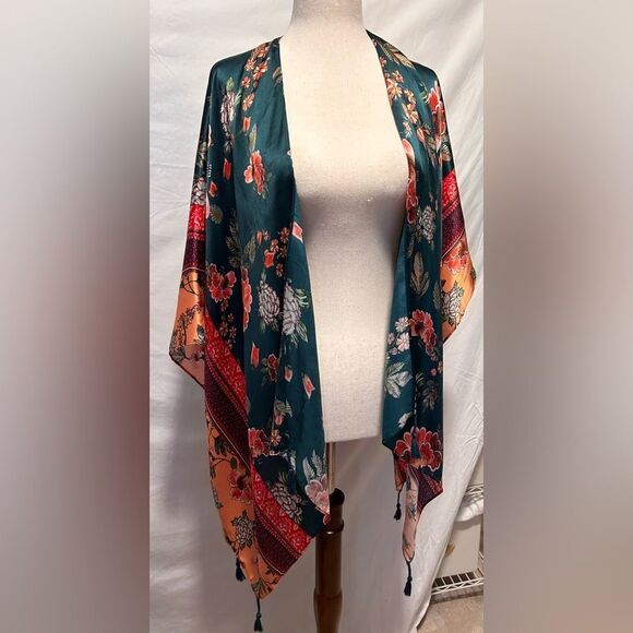 Anthropologie Kachel Jade bordered floral silk satin kimono - Picture 6 of 9